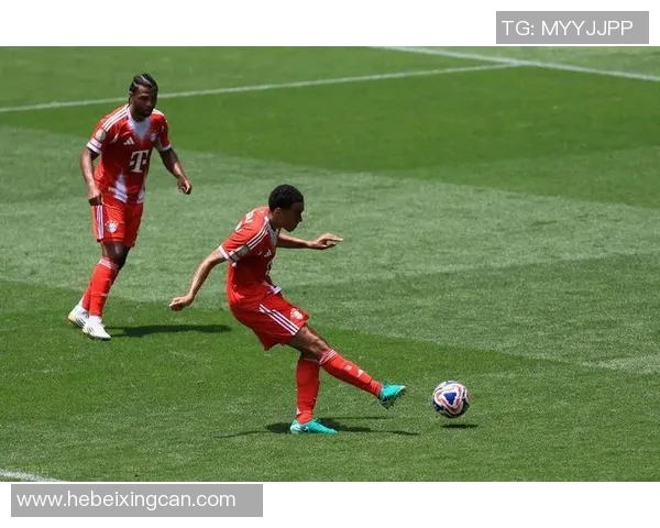 穆西亚拉技术特点解析揭示其成为未来世界级球员的潜力