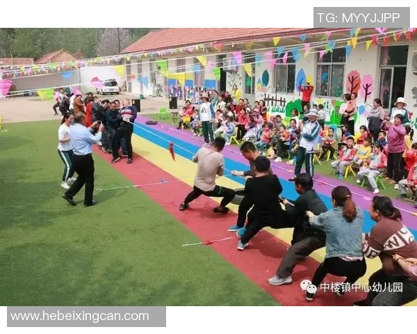 小孩与篮球明星亲密互动共度难忘时光传递运动激情与梦想 小孩与篮球明星亲密互动共度难忘时光传递运动激情与梦想